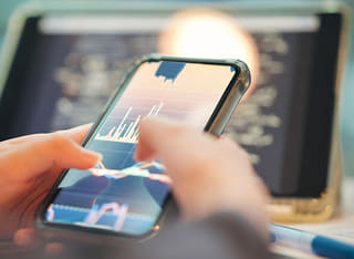 Investor reviewing the transparent fund transfer and withdrawal mechanism